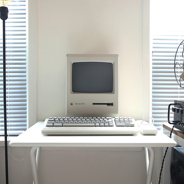 古いパソコン時代からのデジタル制作の実績